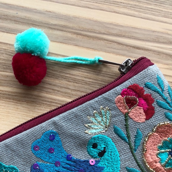 Embroidered, Beaded Fabric Clutch - Picture 4 of 6